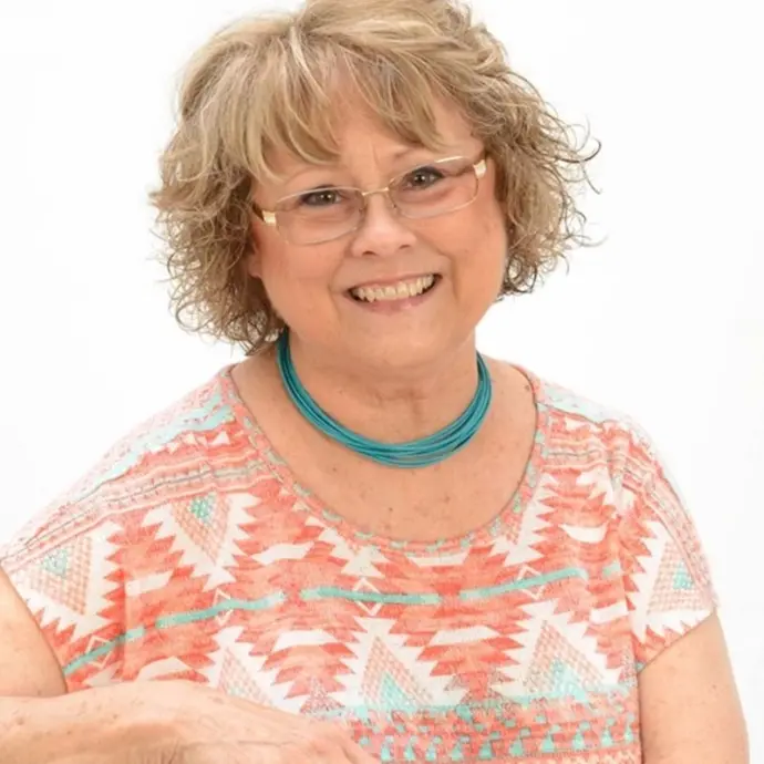 Linda Begley Headshot Linda Begley Headshot